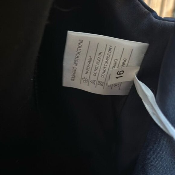 NWT Blue floor length satin ball gown with pockets corset back pad bra size 16 - Picture 4 of 5